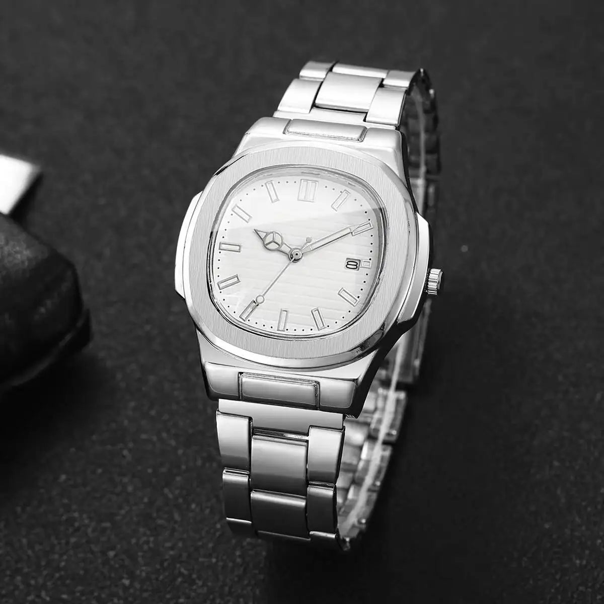Men’s Luxury Stainless Steel Quartz Watch – Business & Casual Style